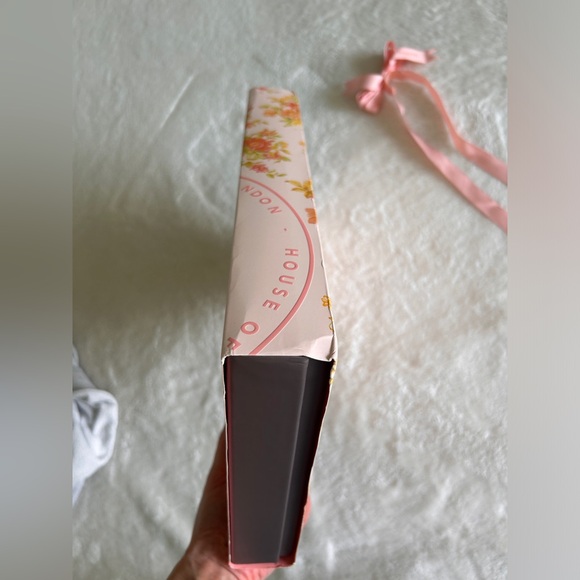 House of CB Gift Box - Picture 9 of 15